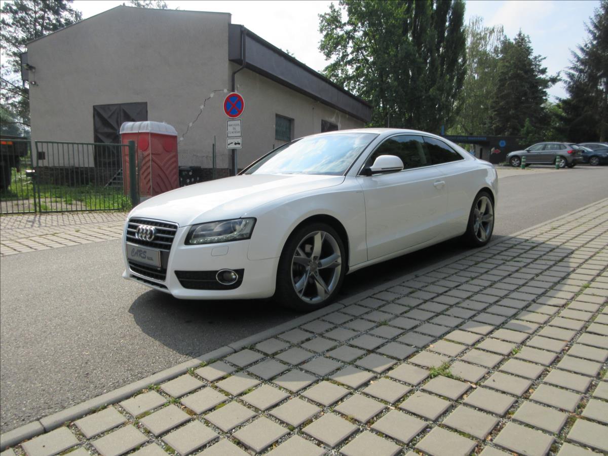 Audi A5 1,8 TFSi 125Kw, Xenon, Nové v ČR