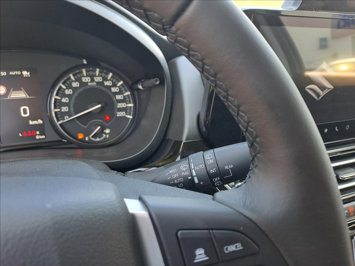 suzuki-s-cross-1-4-elegance-allgrip - 9