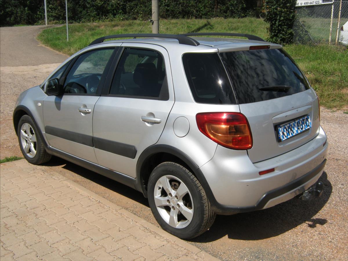 suzuki-sx4-1-6-4wd - 3