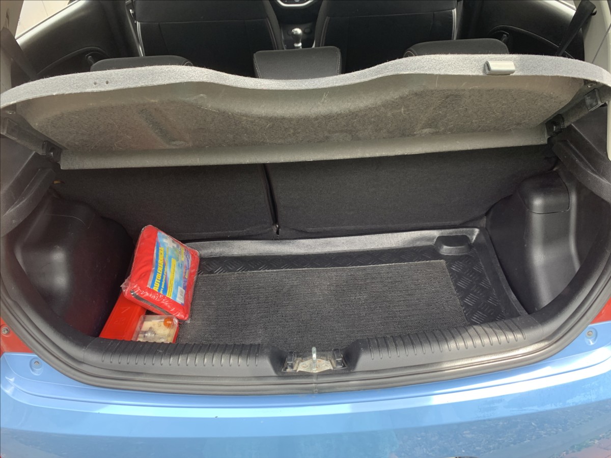 kia-picanto-1-0 - 5