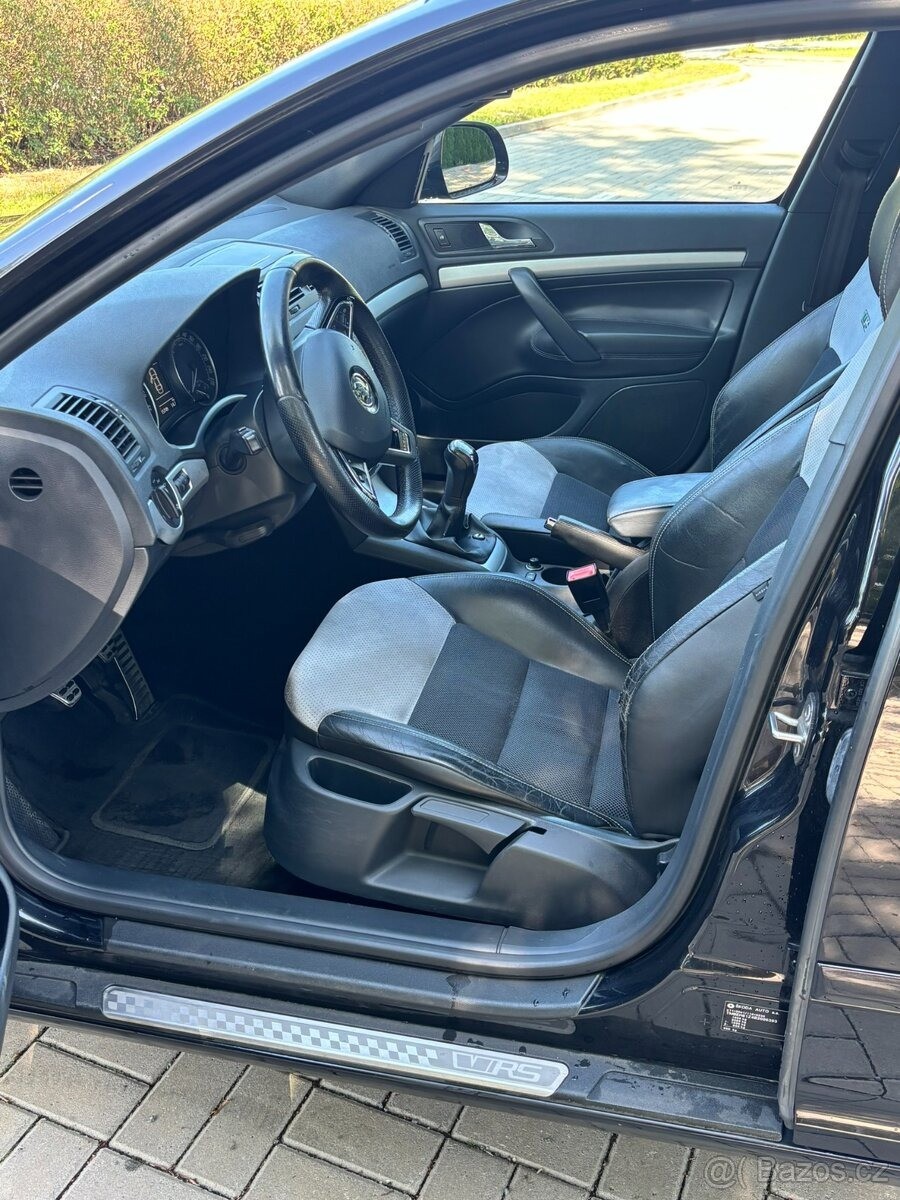 skoda-octavia-2-0-2-rs-tdi-prodej - 8