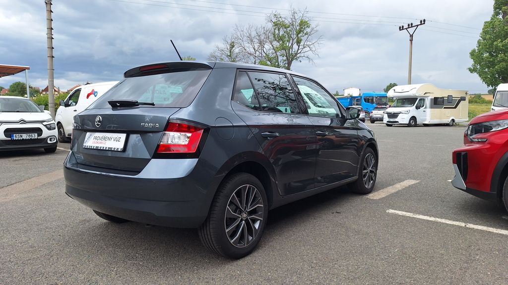 skoda-fabia-1-2-tsi-81kw-dsg-servis-zaruka - 4
