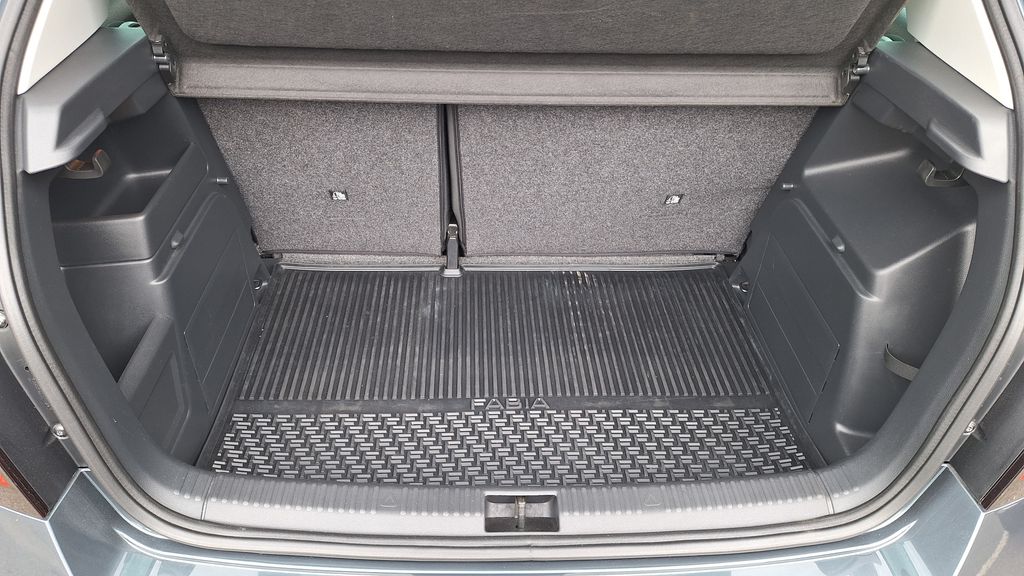 skoda-fabia-1-2-tsi-81kw-dsg-servis-zaruka - 5