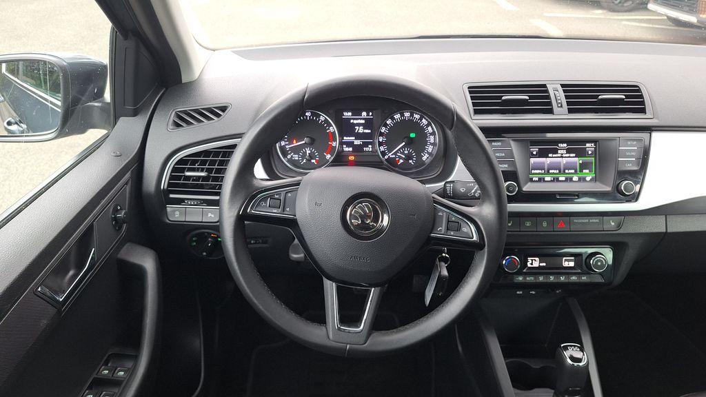 skoda-fabia-1-2-tsi-81kw-dsg-servis-zaruka - 8