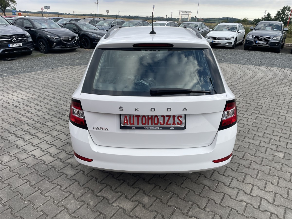 skoda-fabia-1-0-tsi-dph-cr-nehavarovane-iii - 9