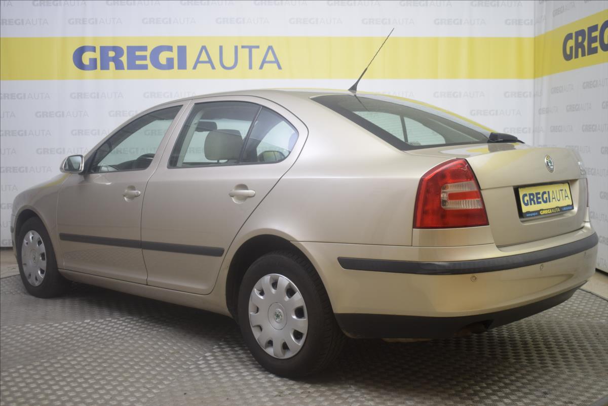 skoda-octavia-2-0-tdi-dsg-po-stk - 4