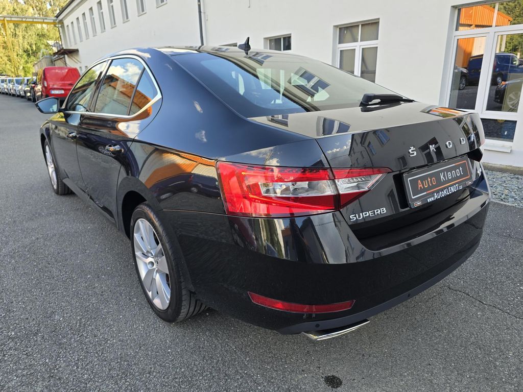 skoda-superb-2-0tsi-200kw-4x4-dsg-style-dph - 4