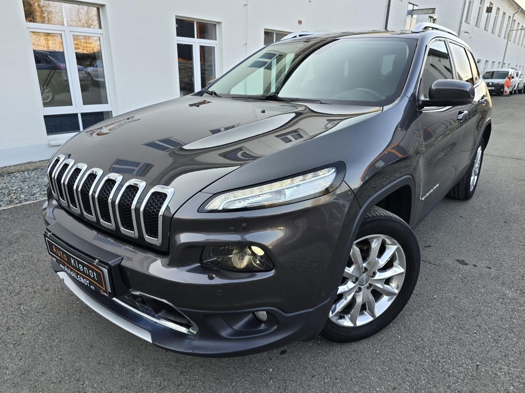 Jeep Cherokee 147kW 4x4 LIMITED KŮŽE NAV DPH
