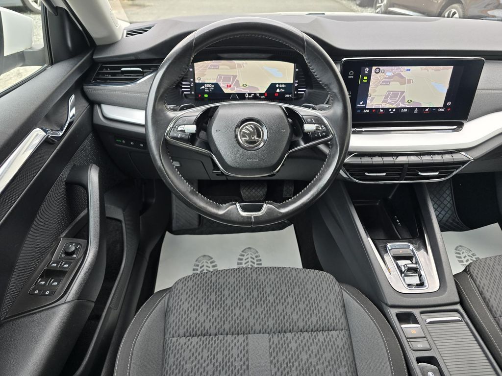 skoda-octavia-2-0tdi-110kw-dsg-style-navi - 8