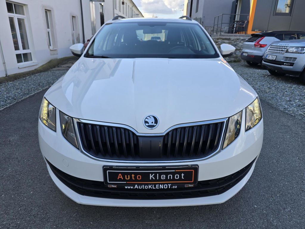 skoda-octavia-1-5tsi-cng-dsg-1-maj-cr-dph - 2