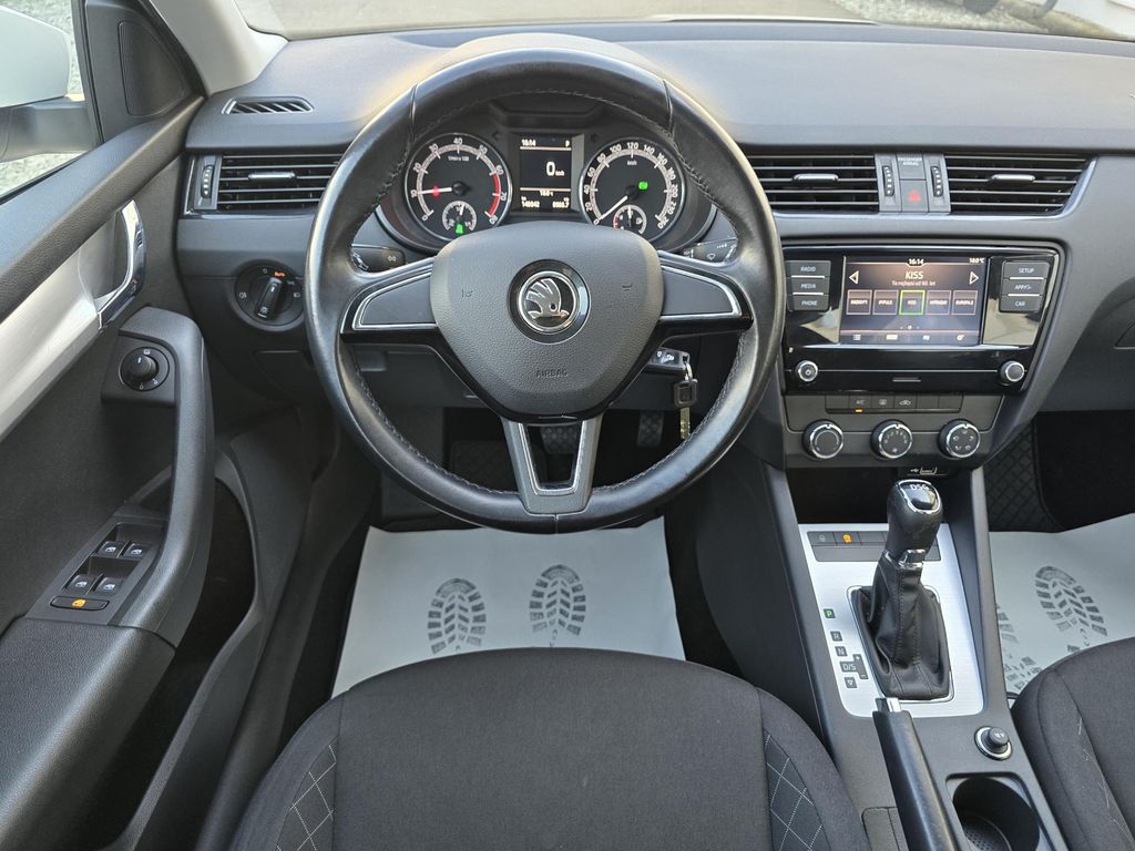 skoda-octavia-1-5tsi-cng-dsg-1-maj-cr-dph - 7