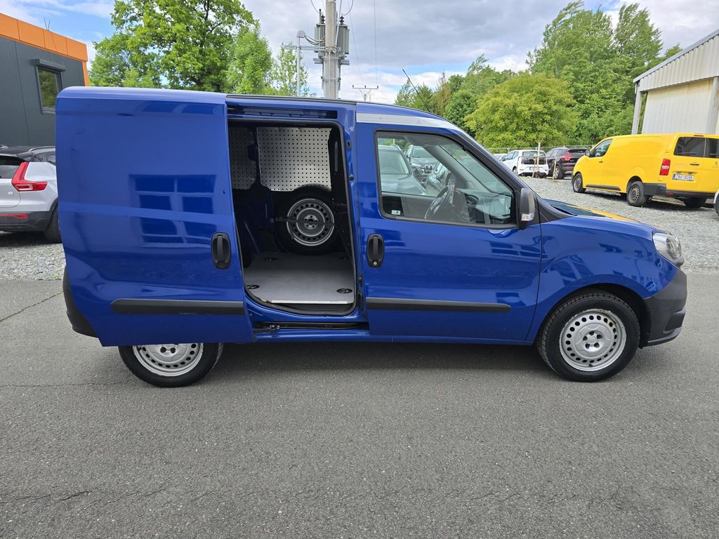 fiat-doblo-1-4-cng-88kw-l1h1-cr-senzory - 6