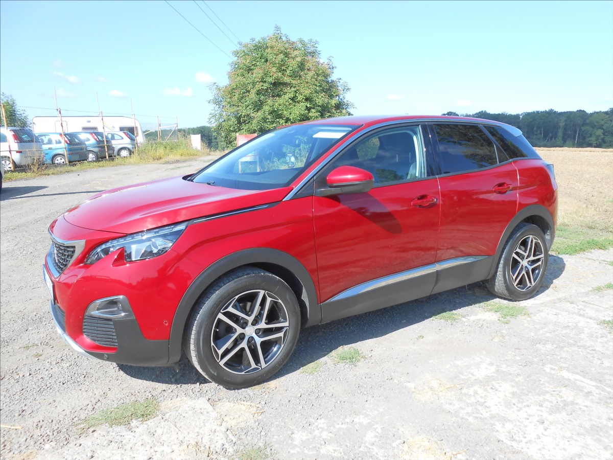 Peugeot 3008 1,5 HDI 96 kW ALLURE Serviska
