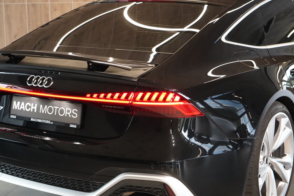 audi-rs-7-carbon-b-o-matrix-ventilace - 7