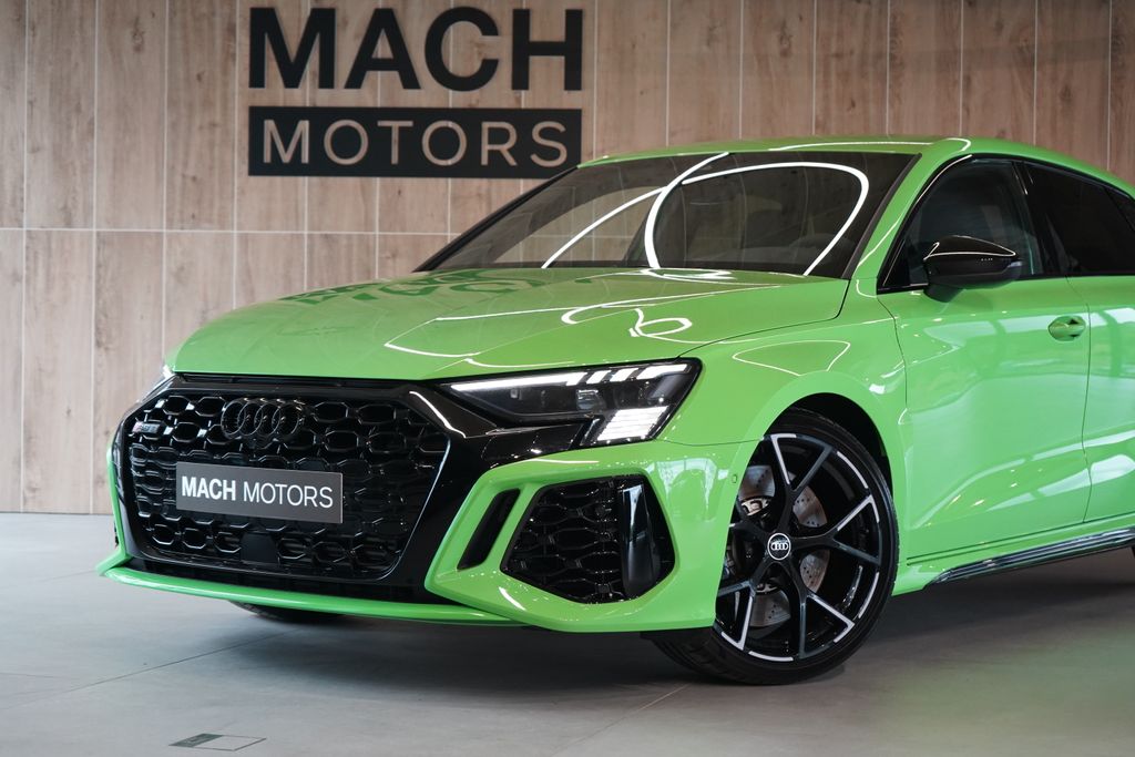 audi-rs-3-sportback-quattro-matrix-b-o - 1