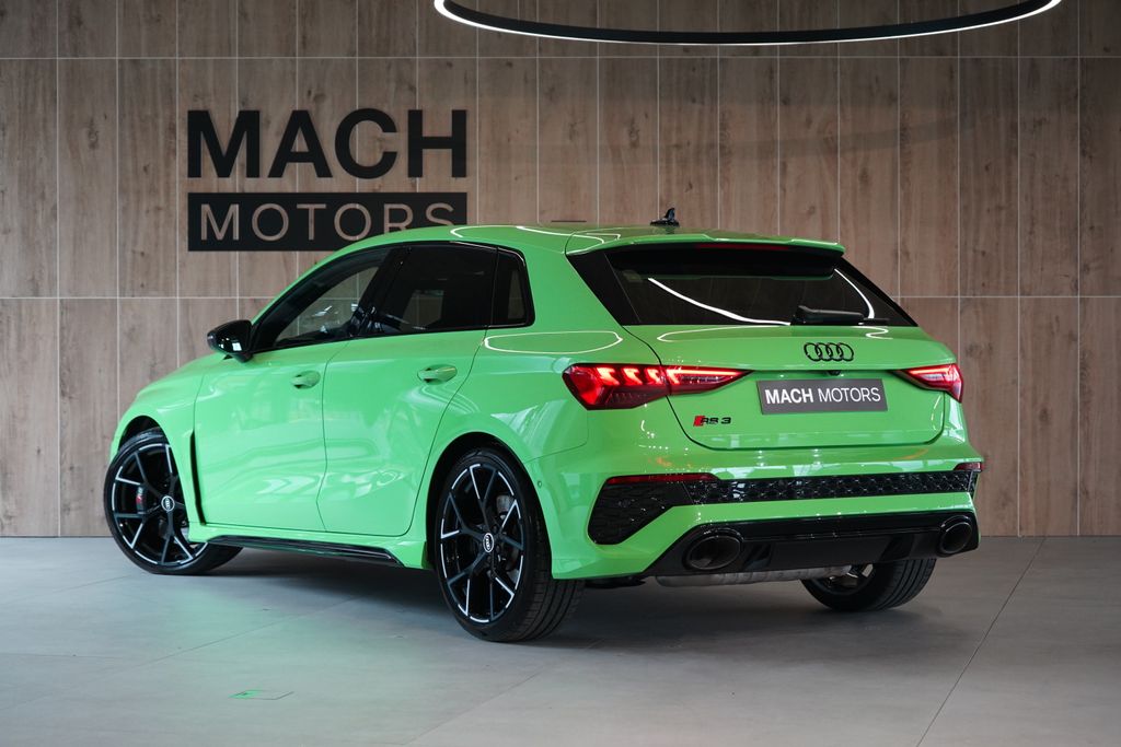 audi-rs-3-sportback-quattro-matrix-b-o - 9