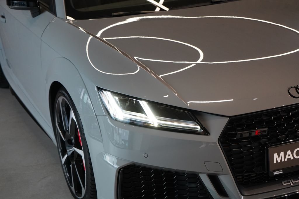audi-tt-rs-2-5-tfsi-quattro-b-o-matrix - 4