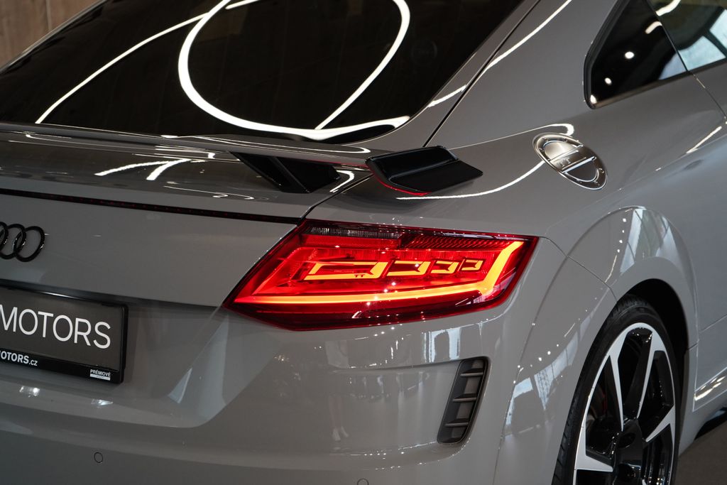 audi-tt-rs-2-5-tfsi-quattro-b-o-matrix - 8