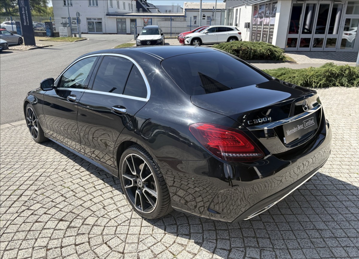 mercedes-benz-tridy-c-2-0-c-300-d-4m-cr-1-maj - 8