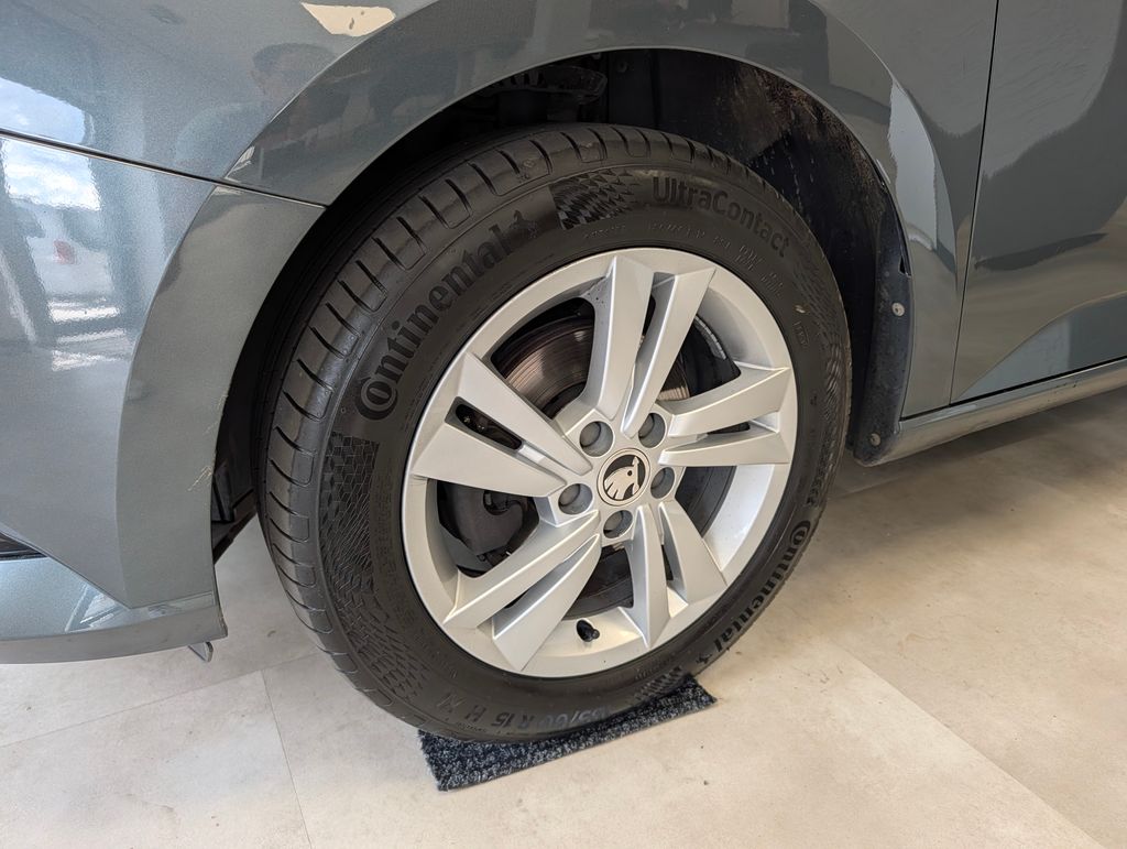 skoda-fabia-kombi-1-0-tsi - 3