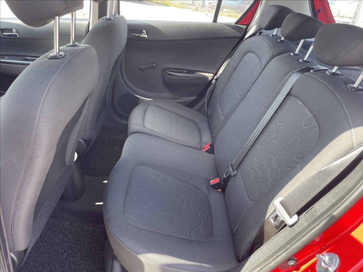 hyundai-i20-1-4-i-73kw-automat-klima-lpg-czauto - 7