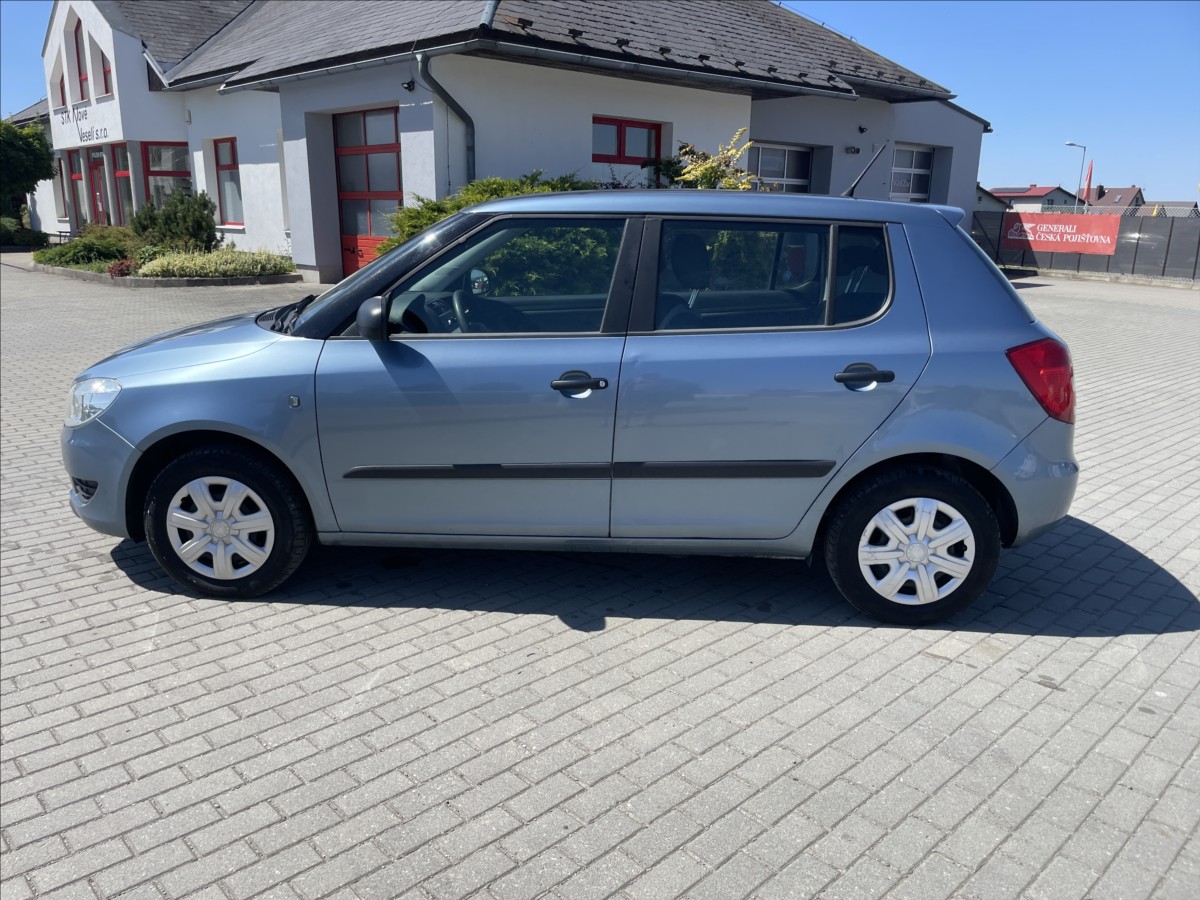 skoda-fabia-1-4-i-16v-63kw-klima-esp-ambiente - 1