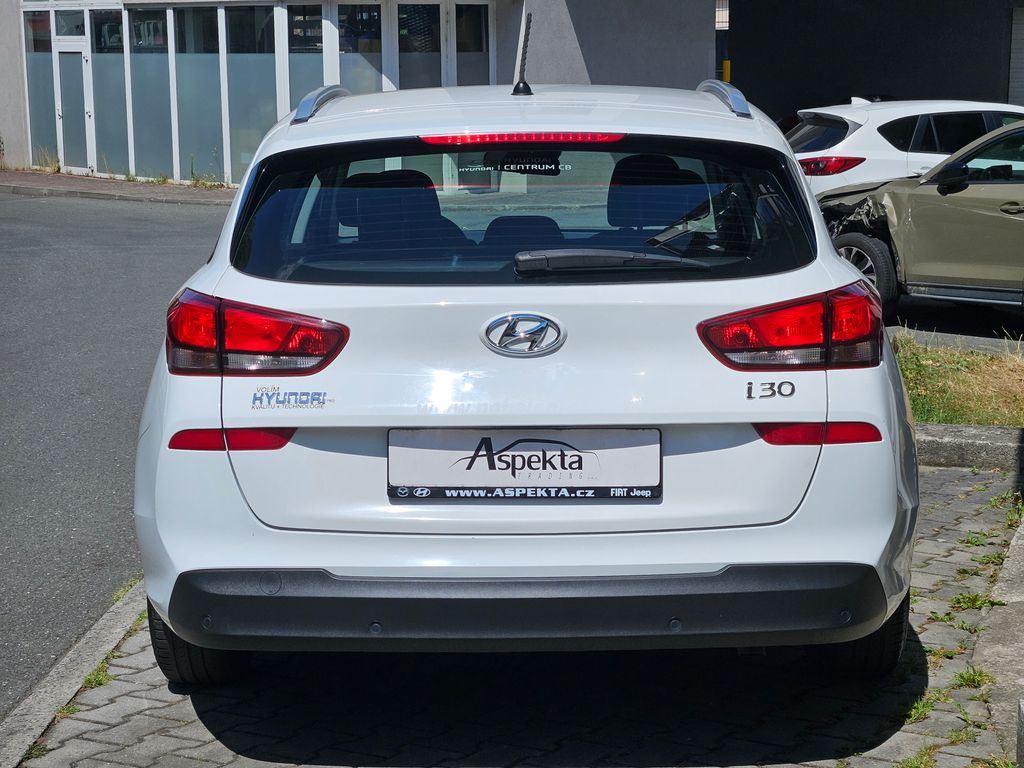 hyundai-i30-1-6-crdi-dph-trikolor-comfort - 3