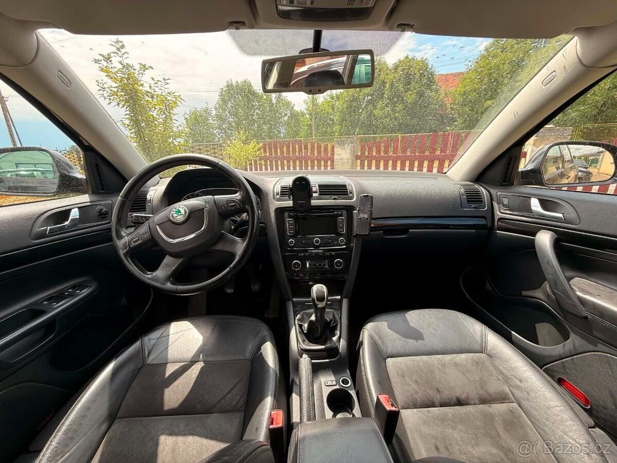 skoda-octavia-2-0-ii-combi-4x4-laurin-klement - 2