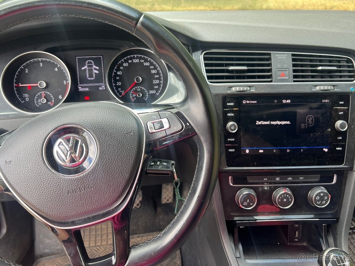 volkswagen-golf-2-0-7 - 2
