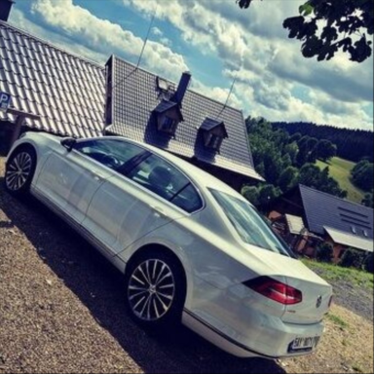 volkswagen-passat-variant-1-6-tdi - 2