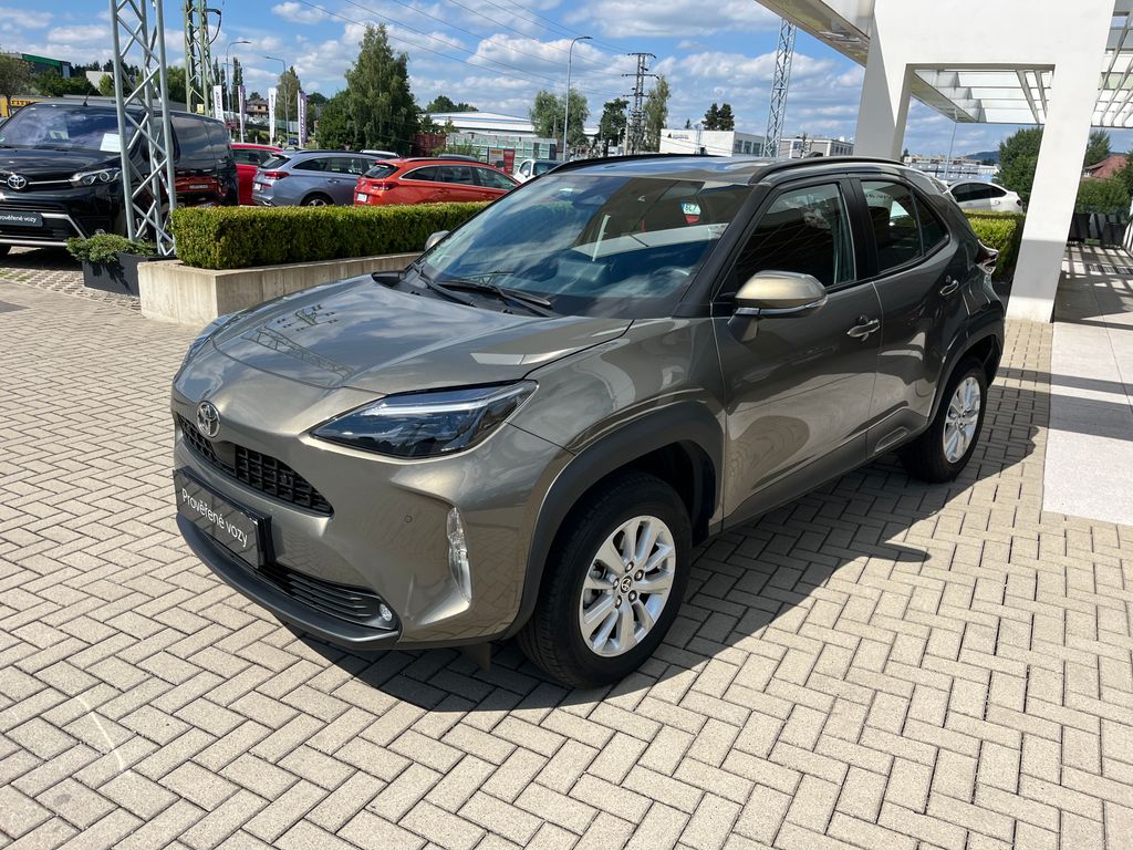 toyota-yaris-cross-1-5-hybrid-e-cvt-comfort - 1