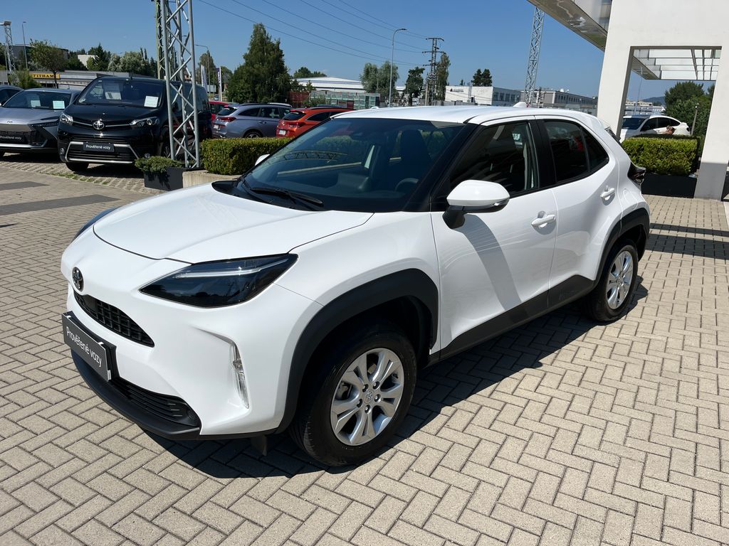 toyota-yaris-cross-1-5-vvt-i-125k-6mt-active - 1