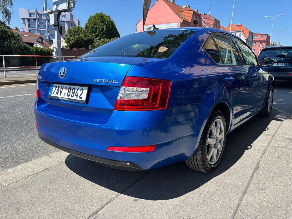 skoda-octavia-1-6tdi-2015-elegance-cr-manual - 6