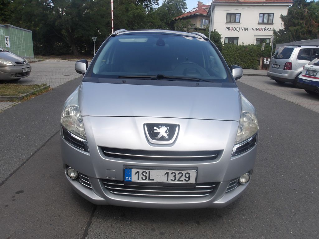 peugeot-5008-1-6i-kuze-pekny - 3