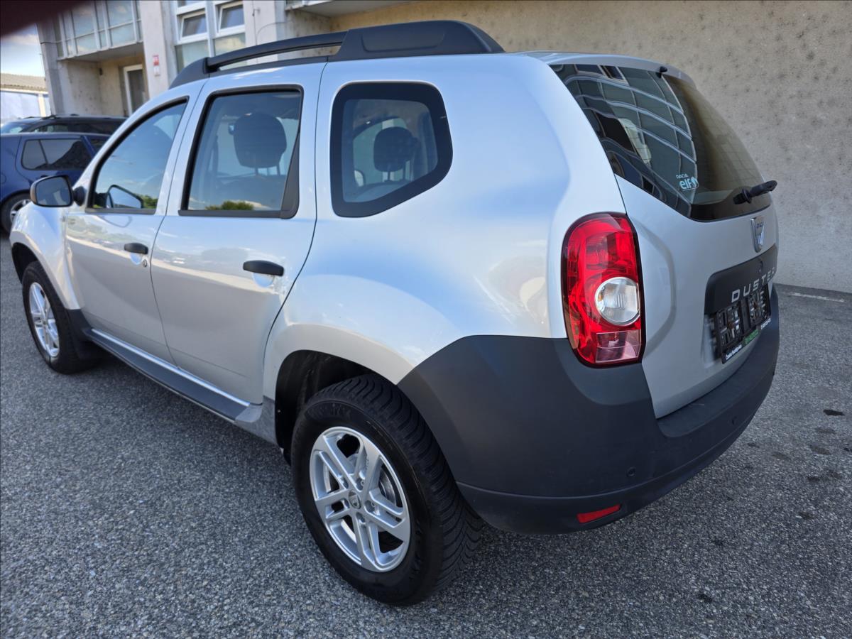 dacia-duster-1-5-dci-66kw-4x4-1-majitel-2xkola-1-5dci-66kw-4x4-1-majitel-2xko - 3