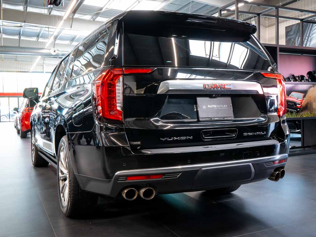 gmc-yukon-6-2-xl-denali-ultimate-air-4wd - 2