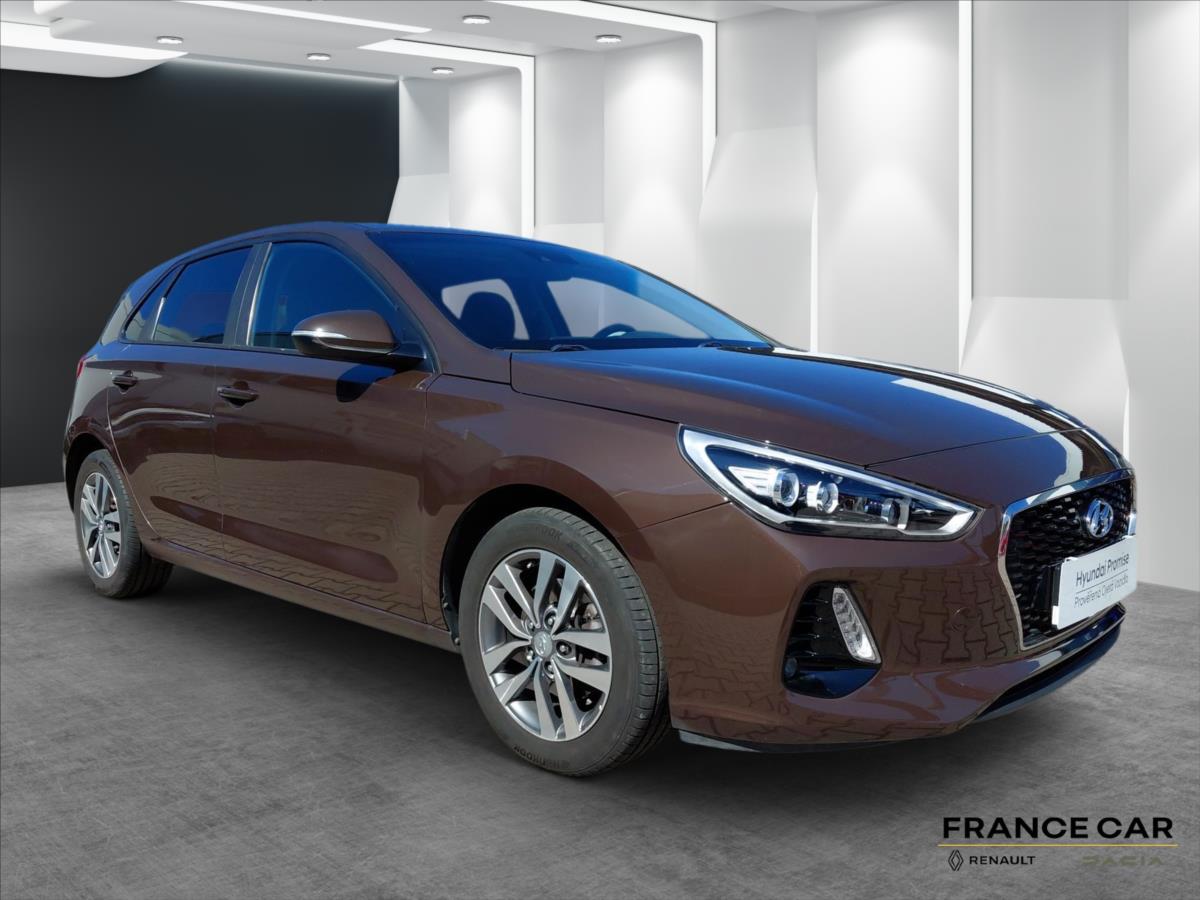 hyundai-i30-1-6-crdi-style-81kw-crdi-style-81kw - 2