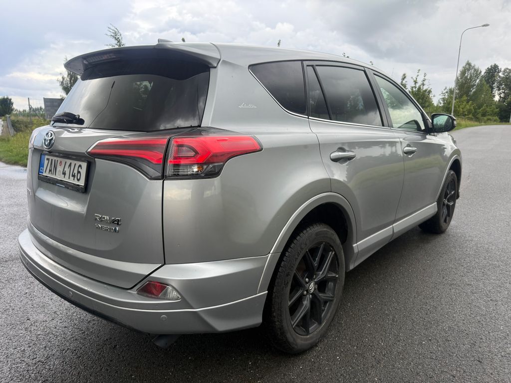 toyota-rav4-hybrid-executive - 4