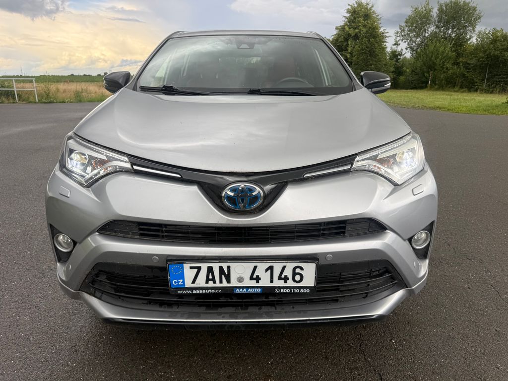 toyota-rav4-hybrid-executive - 7