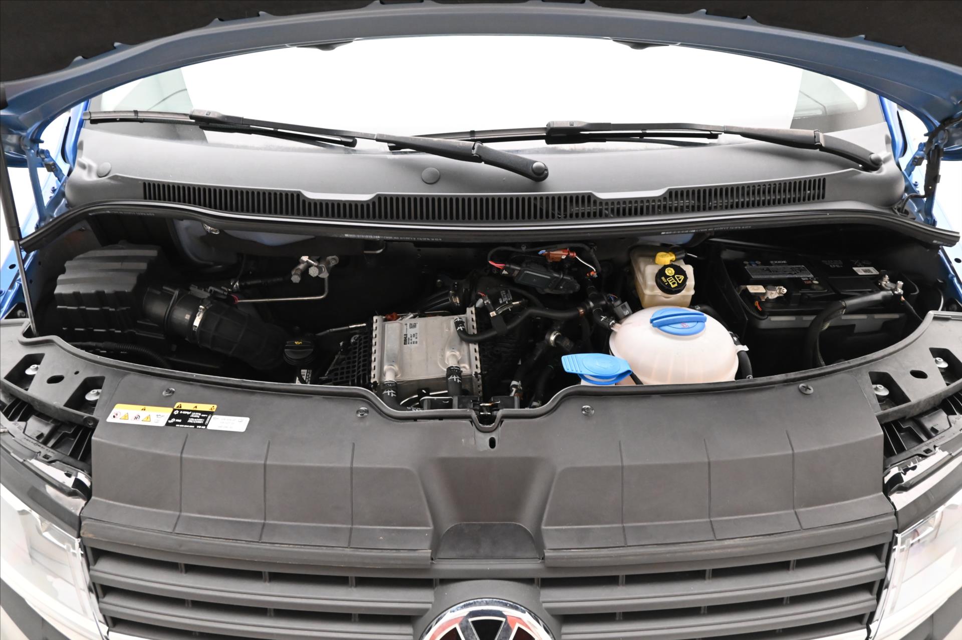volkswagen-transporter-2-0-tdi-110kw-dsg-zaruka-az-5-let - 8