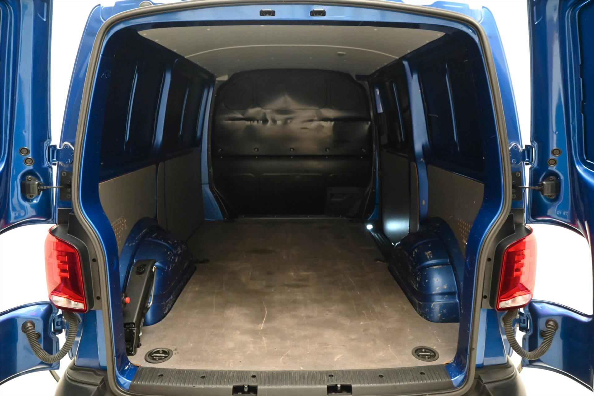 volkswagen-transporter-2-0-tdi-110kw-dsg-zaruka-az-5-let - 9