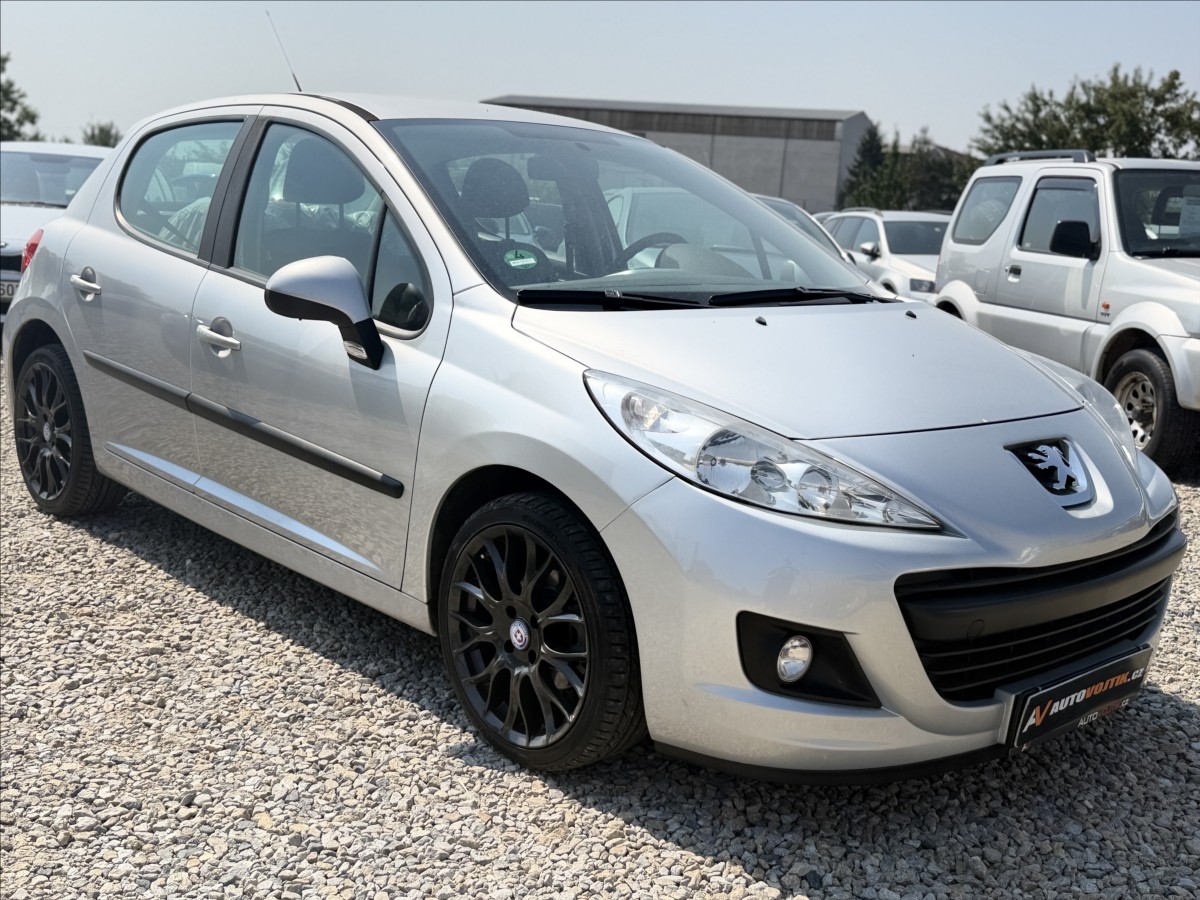 peugeot-207-1-6-hdi-klima-sada-kol-79tkm - 2