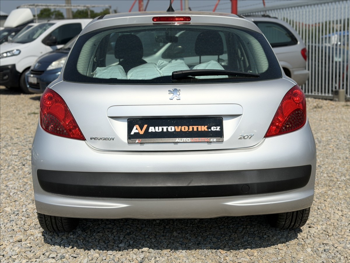 peugeot-207-1-6-hdi-klima-sada-kol-79tkm - 5
