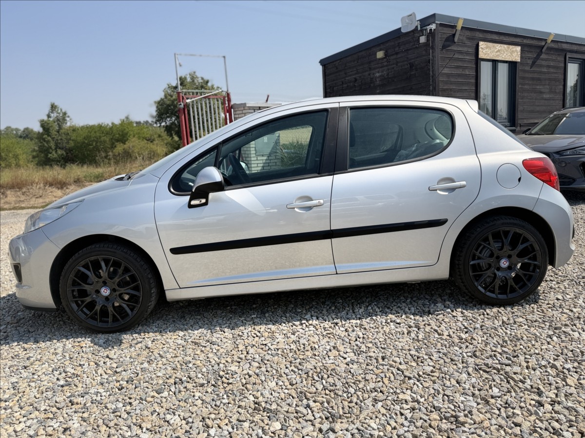 peugeot-207-1-6-hdi-klima-sada-kol-79tkm - 7