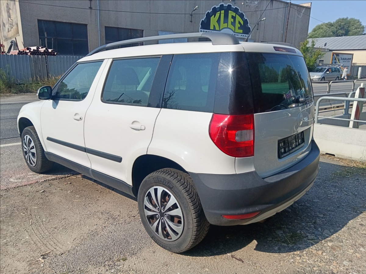skoda-yeti-1-2-tsi-dsg-experience-a - 7