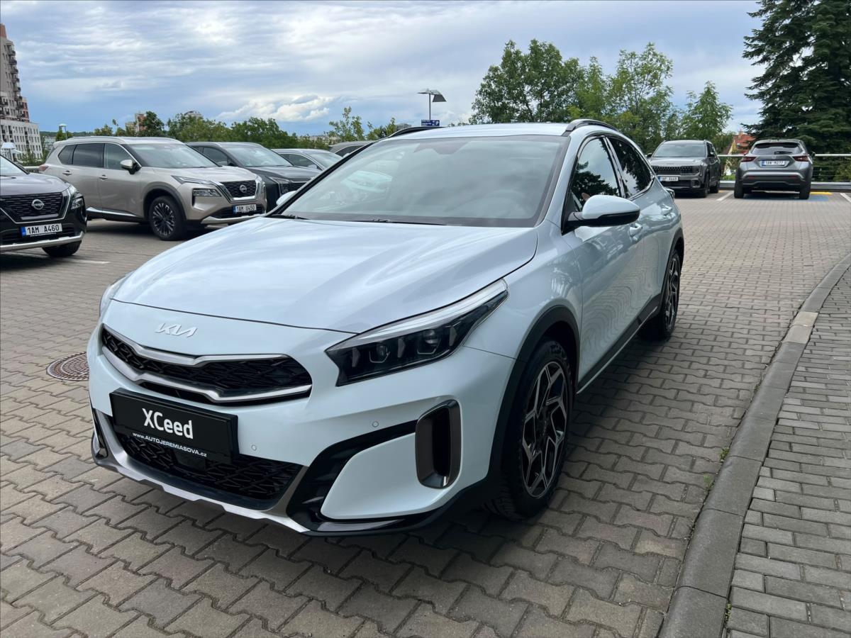kia-xceed-1-6-t-gdi-gpf-7dct-gt-line - 2