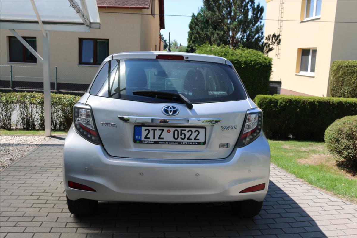 toyota-yaris-1-5-hybrid-automat - 5