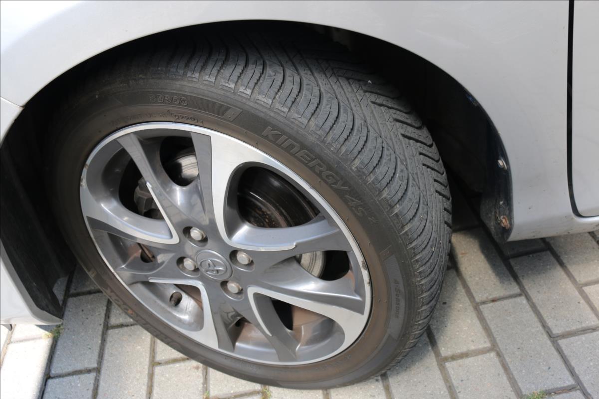 toyota-yaris-1-5-hybrid-automat - 7