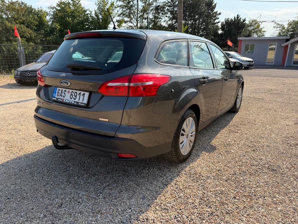 ford-focus-1-0-ecoboost-74kw - 7