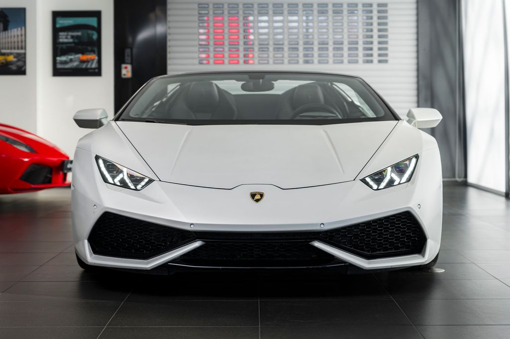 lamborghini-huracan-lp-610-4-spyder-lift-kamera-sens - 1